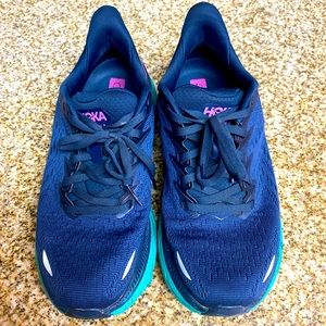 Hoka Clifton 8 Running Shoes